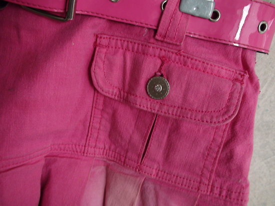 Rožinis džinsinis sijonas