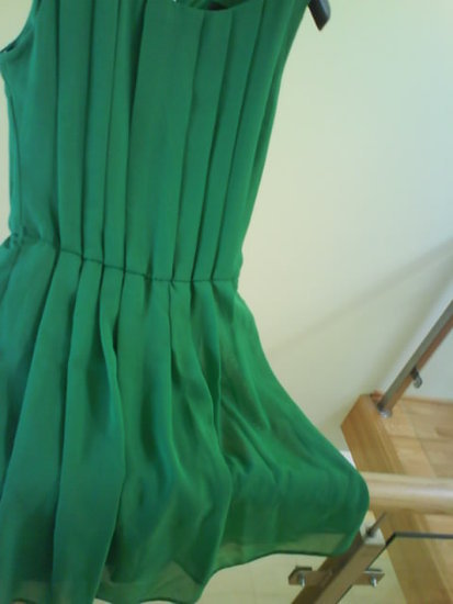 Suknelė (žalia)