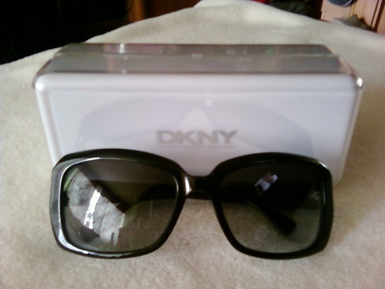 DKNY akiniai nuo saules