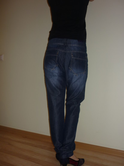 Naujos moteriškos džinsinės kelnės