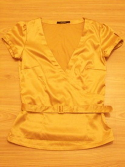 Auksinės spalvos VERO MODA marškinukai