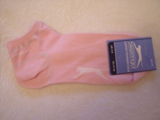 rožinės sportinės kojinaitės