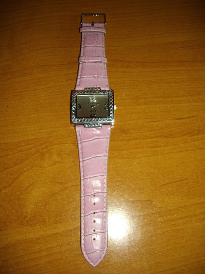 Rožinis laikrodukas