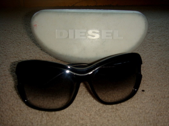 diesel akiniai