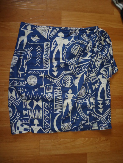 Egiptietiškų raštų sijonas