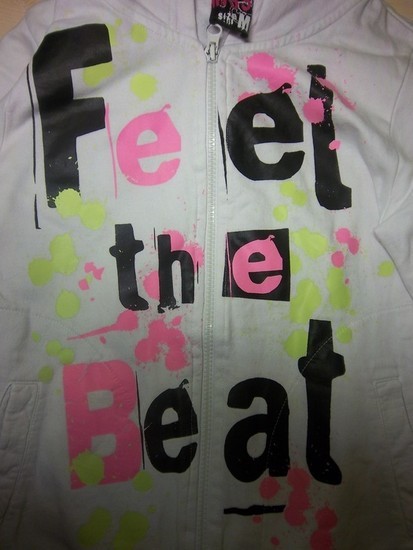 Megztinis ,,Feel the beat