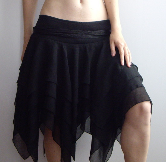 gražiai krentantis sijonas