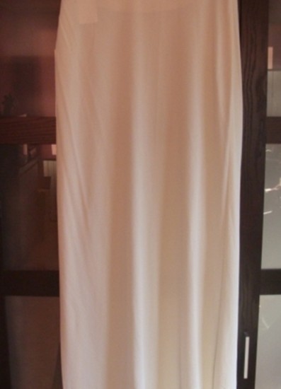 Ilgas baltas sijonas. S dydis. 