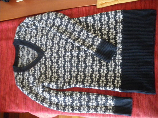 norvegiško rašto ilgas megztinis
