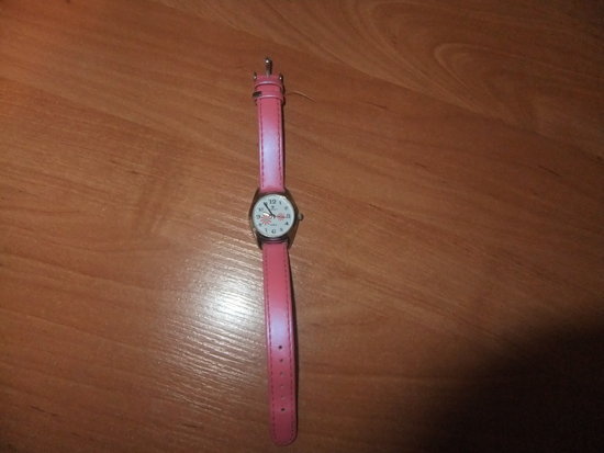 rozinis laikrodis
