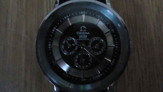 Naujas Omega laikrodis.