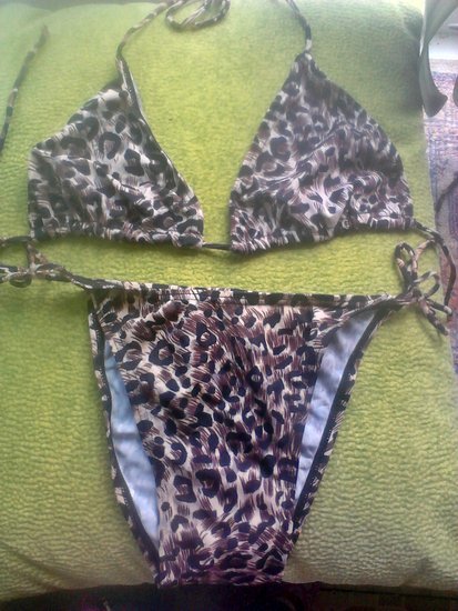 Leopardinis maudymosi kostiumėlis