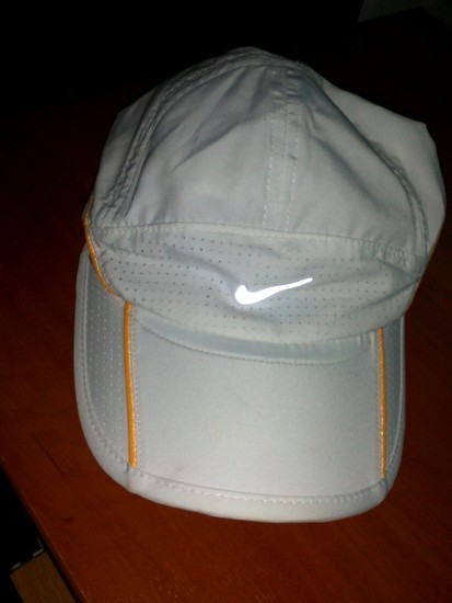 Nike kepure su kozeriuru