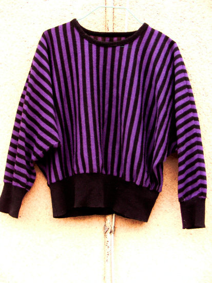 Vintažinis dryžuotas megztinis