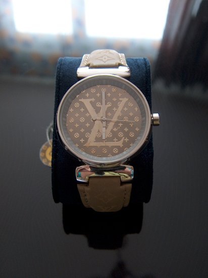 Naujas,stilingas Louis Vuitton laikrodis