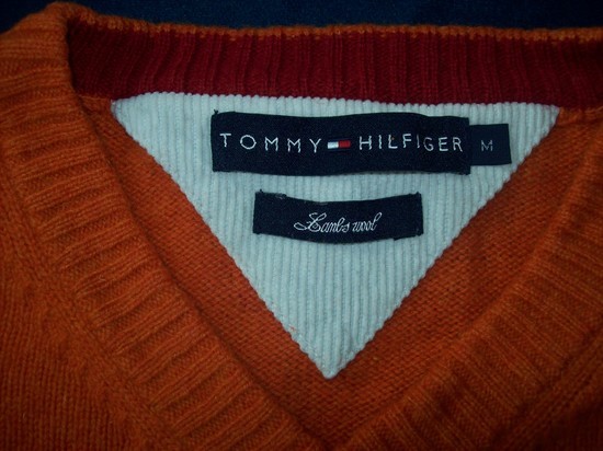 Tommy Hilfiger oranzinis