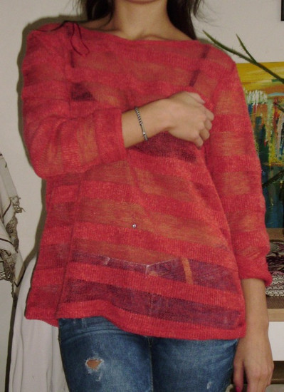 Moteriškas megztinukas