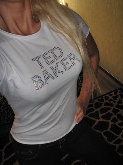 TED BAKER maikute