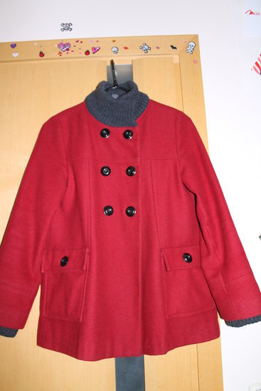 Raudonas vilnonis ZARA paltas