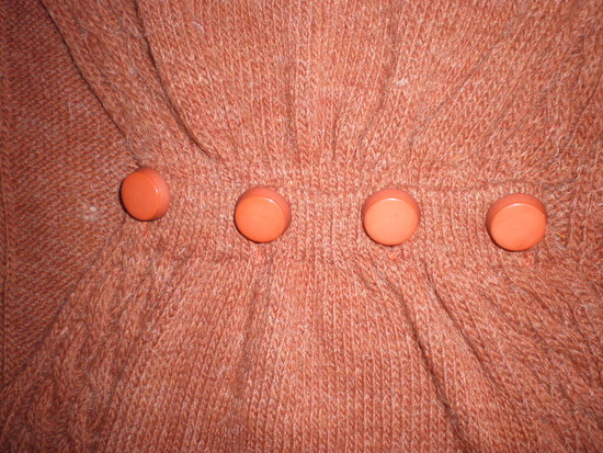 siltas megztinis