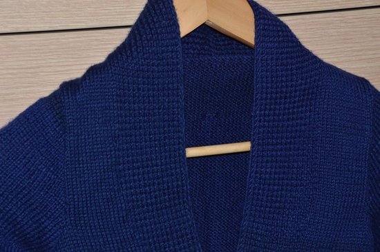 Aptempiantis šiltas megztinis