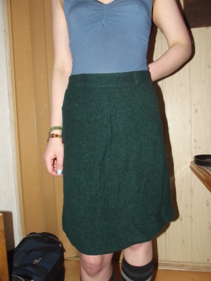 Žalias žieminis sijonas