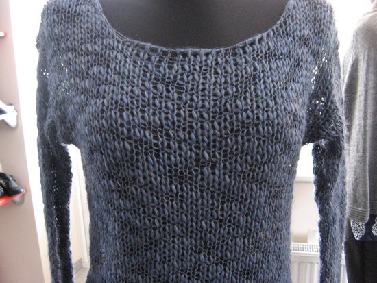 naujas megztinis