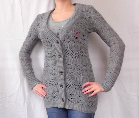 Pilkas megztinis