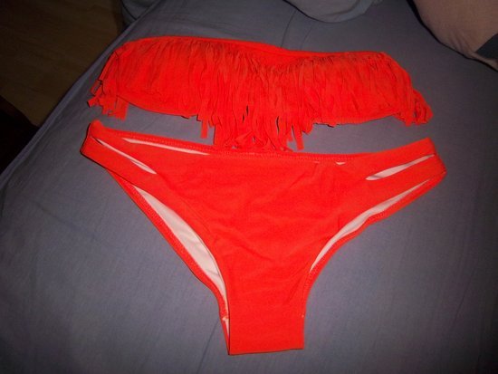 naujas oranžinis bikinis