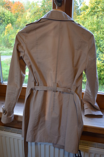 Zara klasikinis stilingas paltas