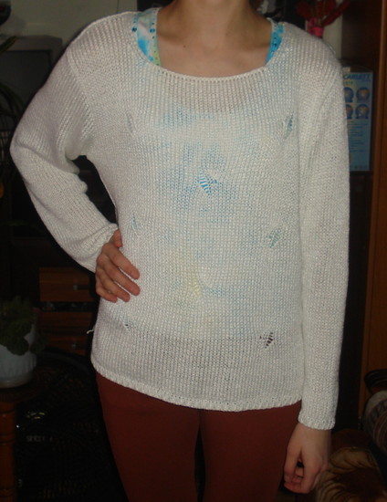 Baltas oversize megztinis