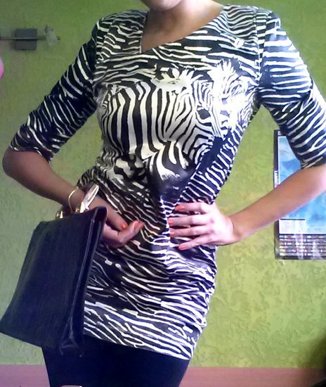 Suknelė su zebru