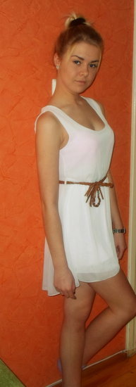 Balta suknele:-)