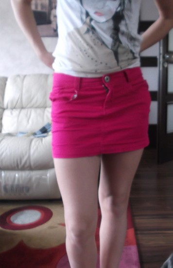 rožinis sijonas 