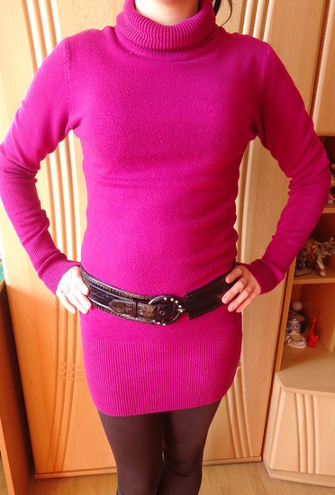 Prailgintas megztinis suknele