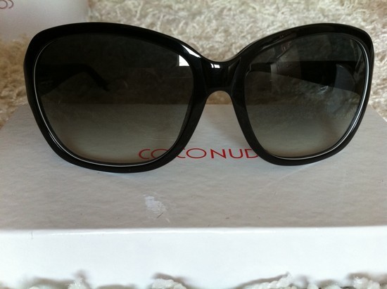 Coconuda akiniai