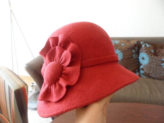 Elegantiška skrybėlė
