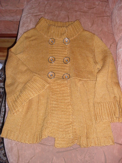 Geltonas megztinis