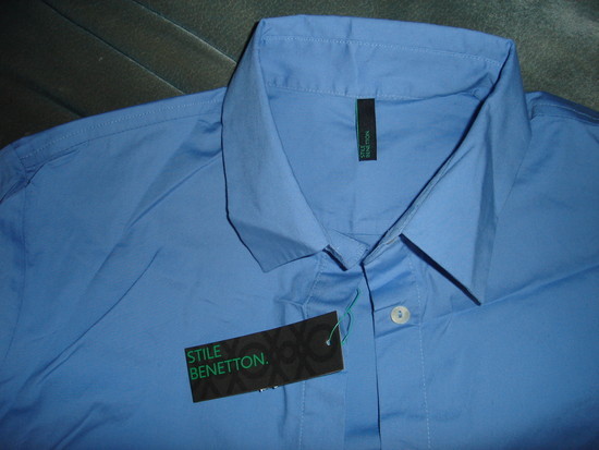 Nauji moteriški Benetton marškinėliai