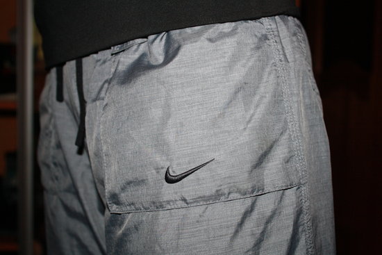 Nike pilkos sportinės kelnės