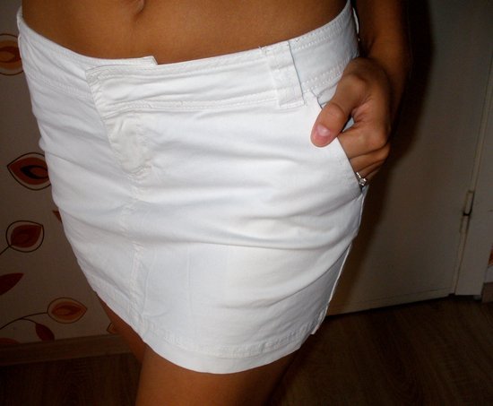 baltas trumpas ONLY sijonas  