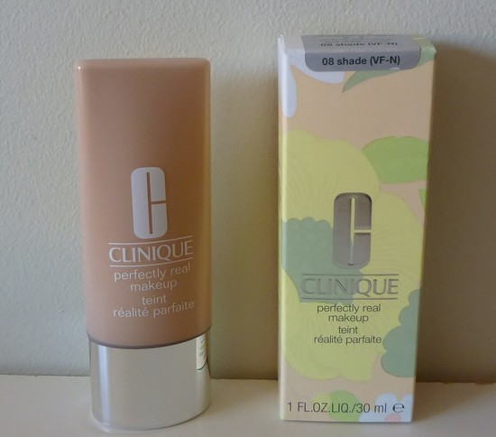 Clinique Perfectly Real Krempudre