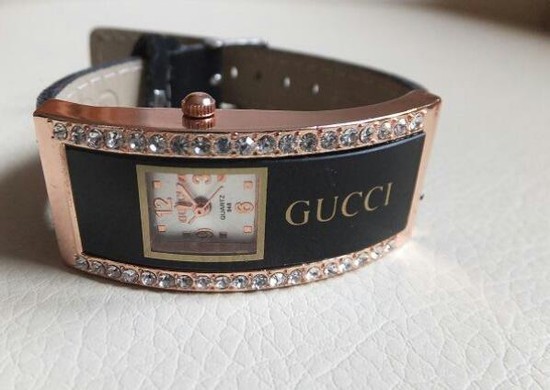 naujas Gucci laikrodis
