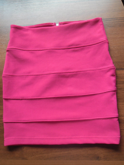 Naujas rožinis sijonas