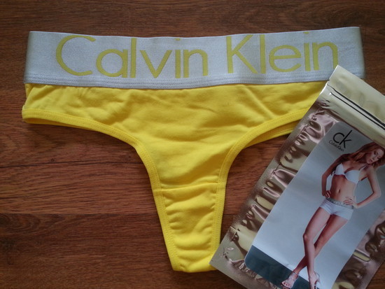 CK Calvin Klein mot. stringai