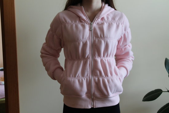 Jaukus rožinis megztinis