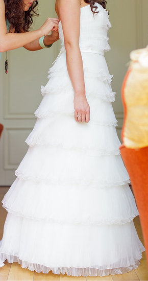 Vienetinė dizainerės kurta vestuvinė suknelė