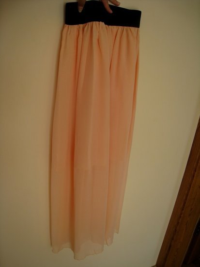 Šviesiai rožinis ilgas sijonas