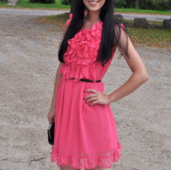 RoŽinė šifoninė suknelė