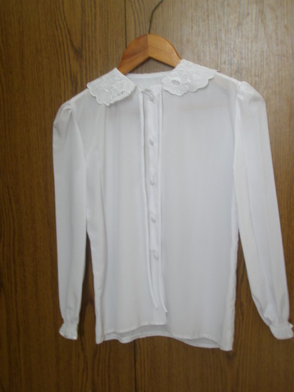 Balti marškinėliai